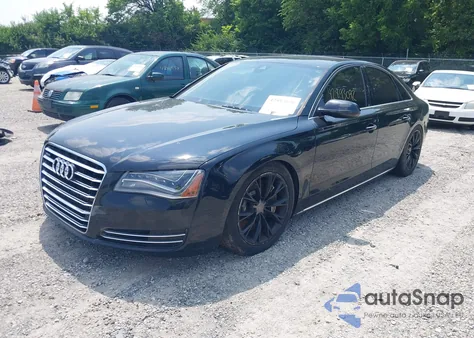 2011 Audi A8 4.2 z USA, uszkodzony, nr VIN WAUAVAFD0BN000699
